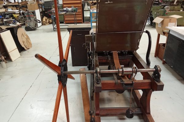 Formation professionnelle en lithographie perfectionnement avec Cora Texier à l'atelier du musée de l'imprimerie de Malesherbes.